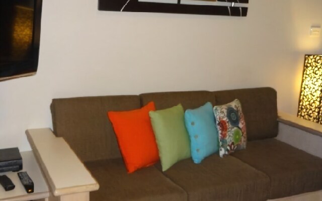 Blackbutt - Deluxe Family Townhouse