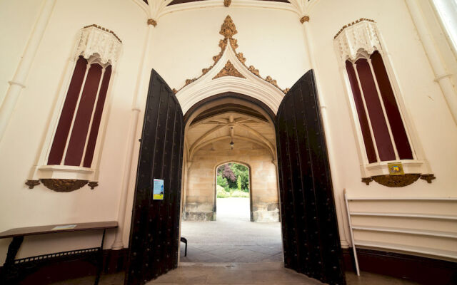 YHA Ilam Hall