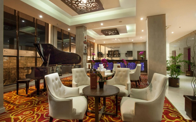 Padjadjaran Suites Resort & Convention