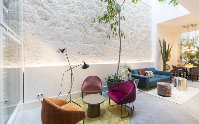 VEINTIUNO Emblematic Hotels - Adults Only
