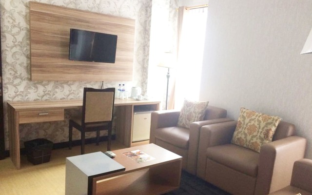 Puri Saron Hotel Denpasar