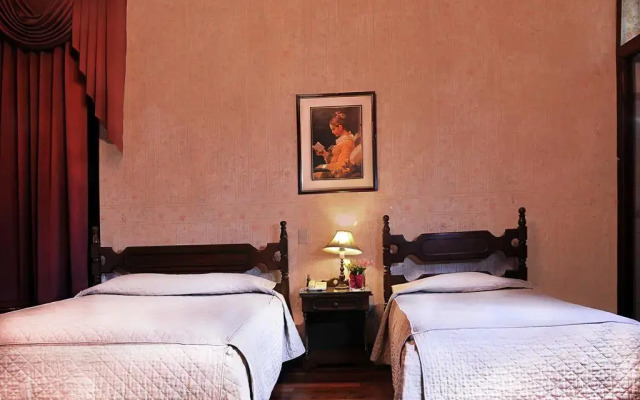 Capital Plaza Hotel