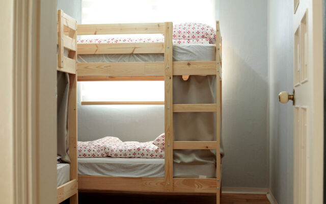 Gaek Guesthouse Hostel