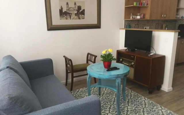 M37 Apartman