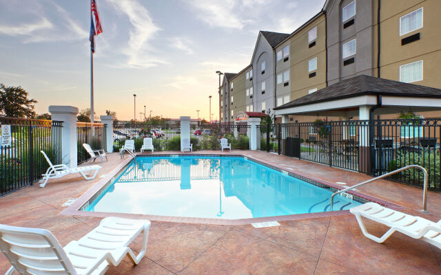 Suburban Studios Fort Smith