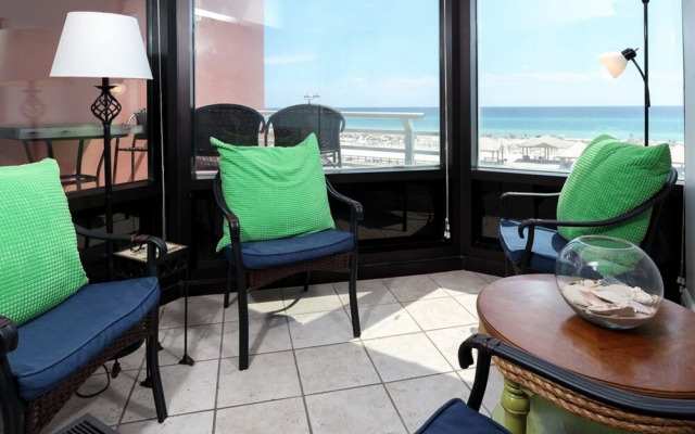 Palm Beach Club 2-249