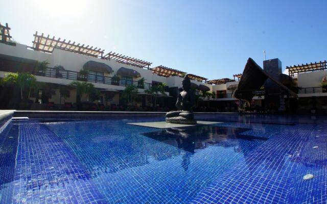 Aldea Thai 1134 2 Bedrooms by RedAwning