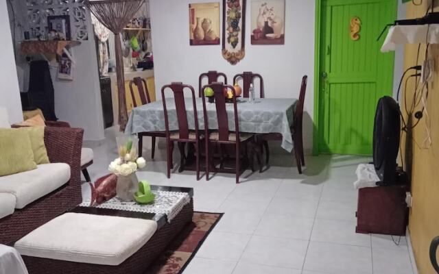 Room in Guest Room - Green Sea Inn in the San Luis Sector