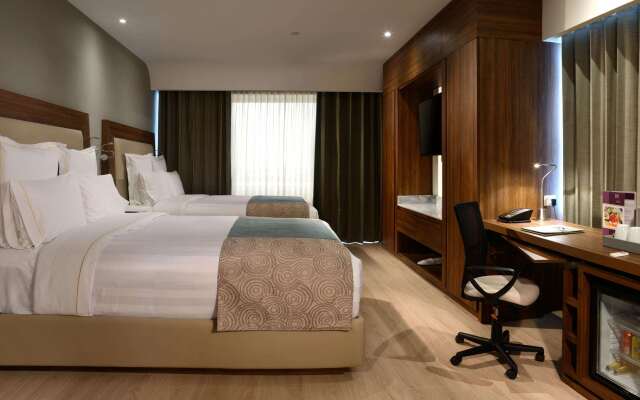 HS HOTSSON Hotel Irapuato