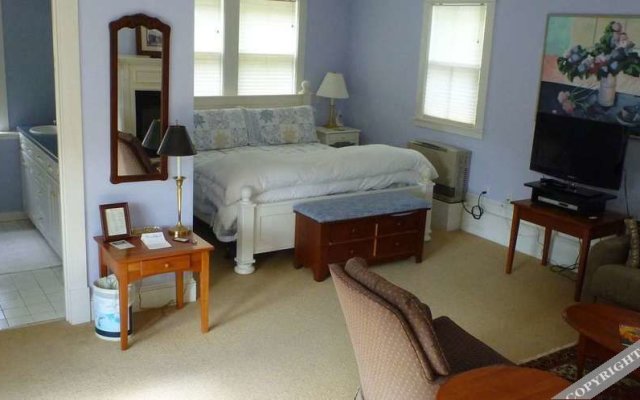 The Trumbull House Bed and Breakfast