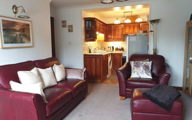 Lyndale Apartment