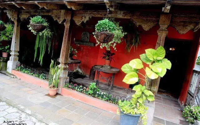 Apart-Hotel Plaza Colonial