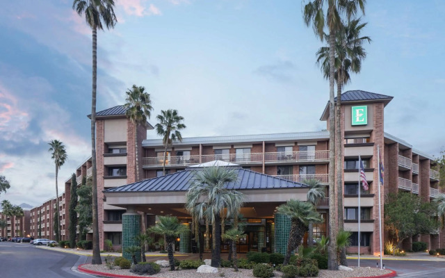 Embassy Suites by Hilton Tucson East