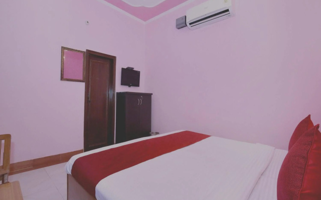 OYO 9229 GMG Hotel