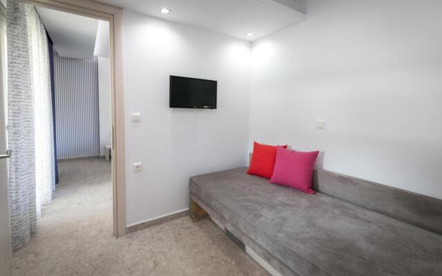 The Elegant Apartments