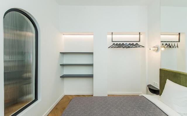 Kaunas Town Hall apartment 5A by URBAN RENT