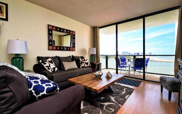 440 West 1108S