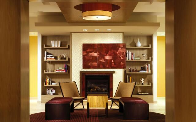 DoubleTree by Hilton Hartford Downtown