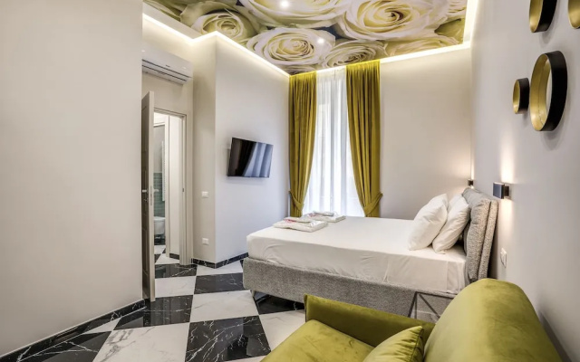 Golden Rose in Naples
