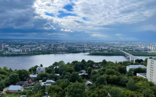 Еллоупин Апартаментс