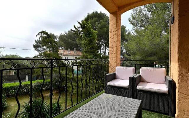 CYTHARISTA–T3 de standing avec vue mer à La Ciotat