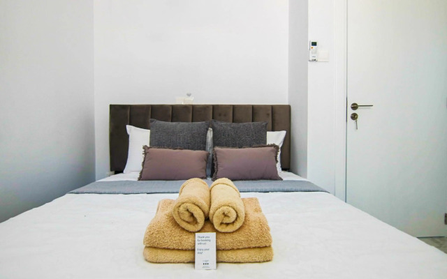 Phaedrus Living Seaside Luxury Flat Athina 21