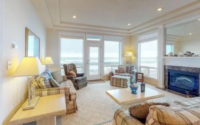Ocean View Balconies and Game Room - Stunning Coastal Escape