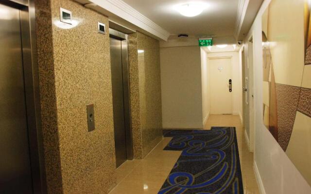 Astor Metropole Hotel