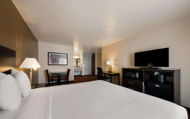Best Western Salinas Valley Inn & Suites