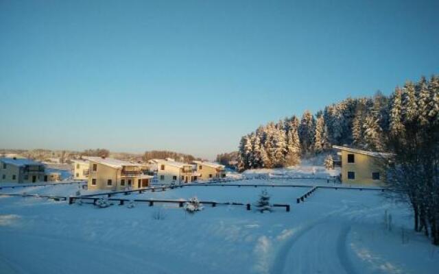 Kurkiyoki Cottages