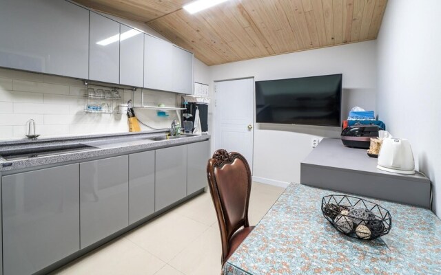 Gyeongju Nenugnam20 Hanok Pension