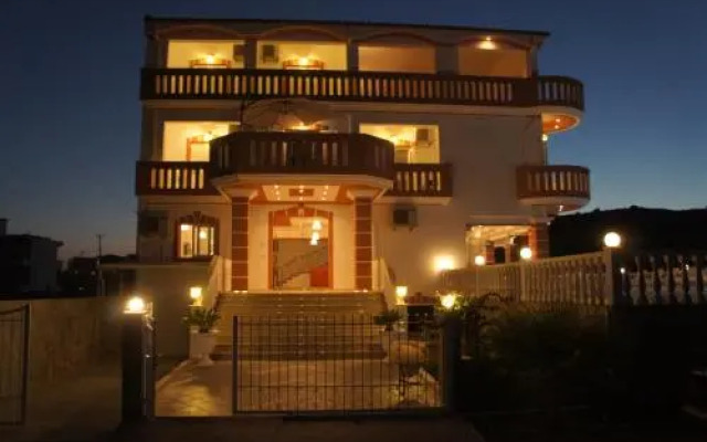 Hotel Alexandros