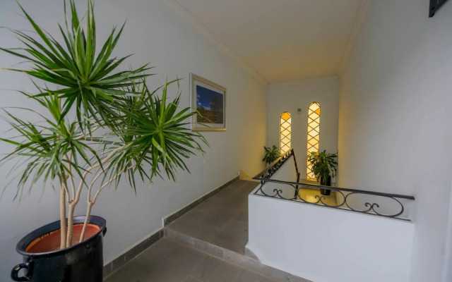 Suites de la  Parra