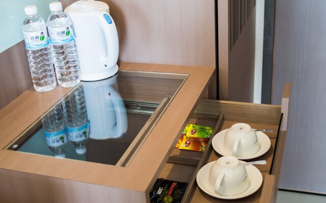 Lishiuan International Hotel