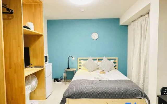 @home tusrumibashi　7 minutes on foot from Hanazono Station