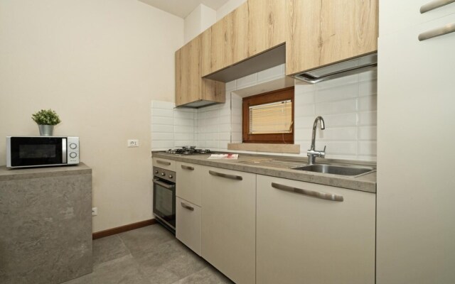 Lauri 0 18 by Wonderful Italy