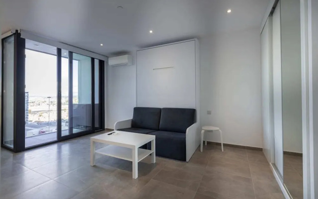 Top Studio With View-hosted by Sweetstay