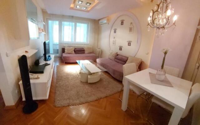 Hotel Crystal - Depandans