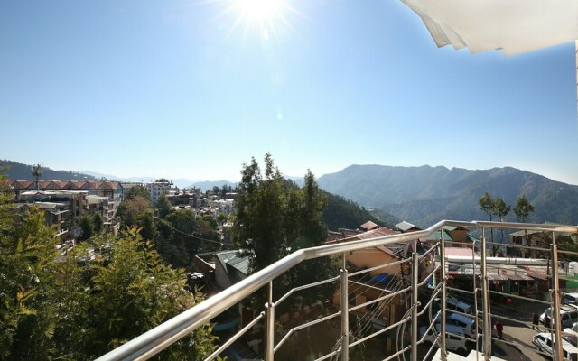 OYO 10406 Home Luxury 3BHK New Shimla