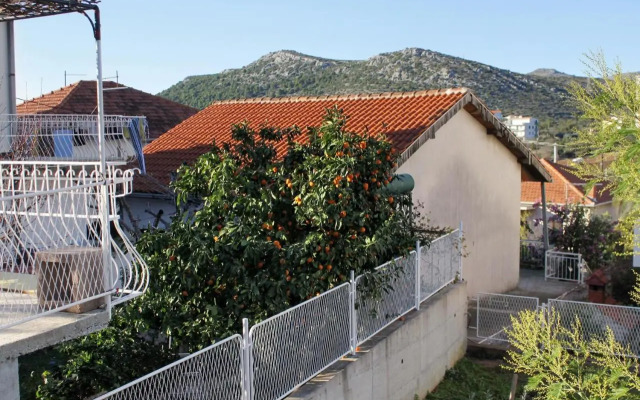 Apartments with a parking space Seget Vranjica, Trogir - 5966