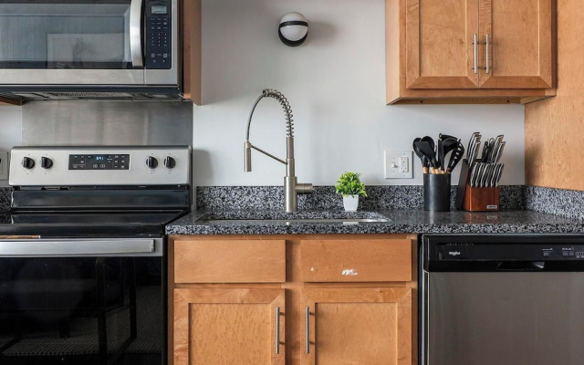 Landing Apartments near Downtown and UAB