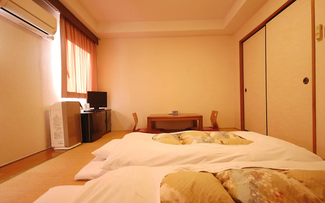 PURPLE HOTEL Futsukaichi – Guest Rooms – Chikushino