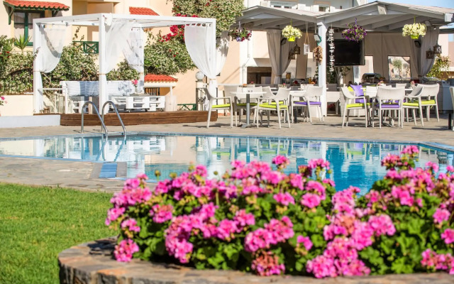 Kristalli Hotel Apartments