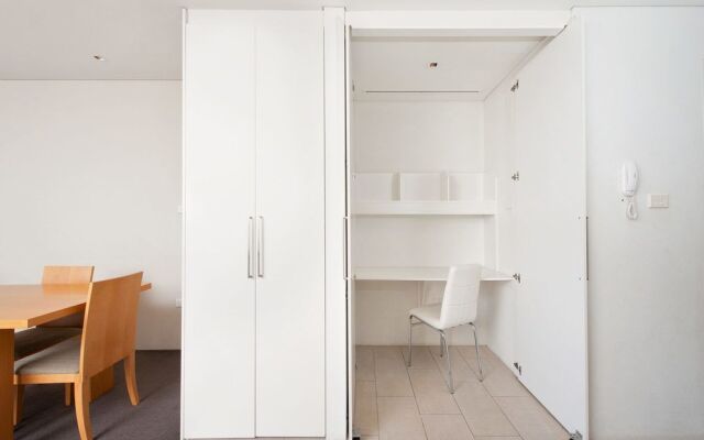 Cote D'Azur, Unit 7/61 Donald Street