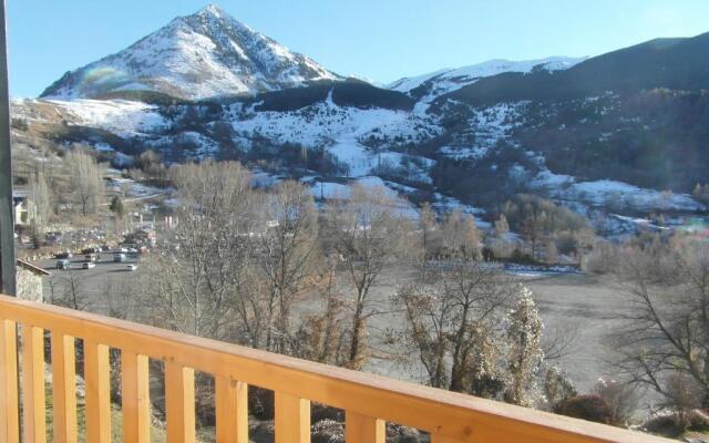 C21 - Edif. Pirineos - Villmor