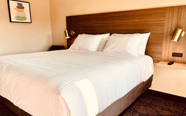 Ramada by Wyndham Modesto Yosemite Area