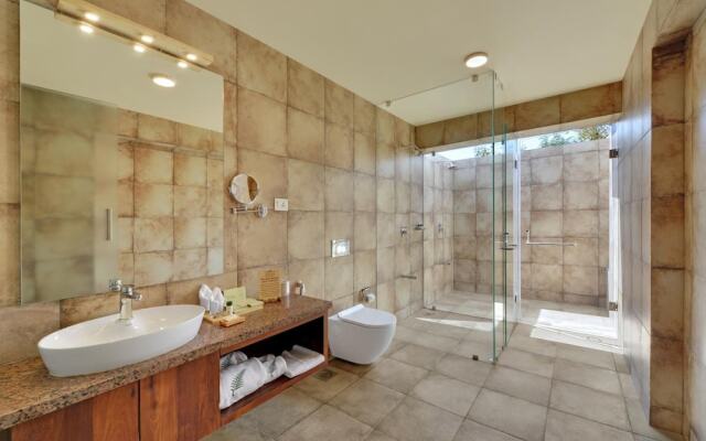 The Fern Sattva Resort - Polo Forest