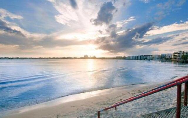 Allamanda U2, - Awesome Location -