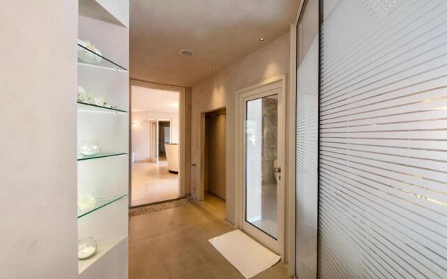 Residence con piscina a Monteverdi