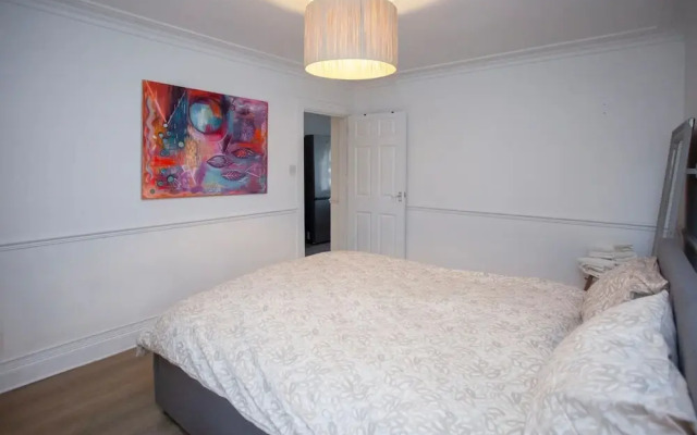 Charming 1 Bedroom Flat in Bristol